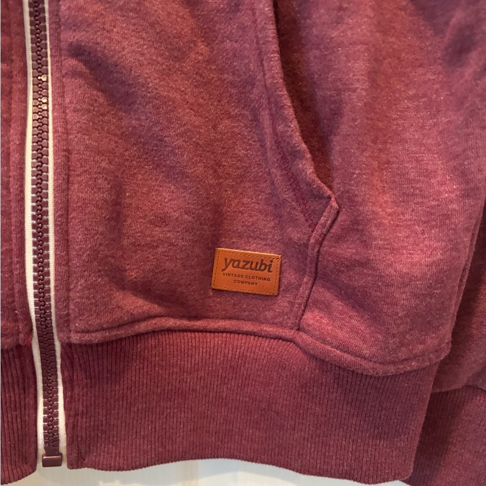 Yazubi men’s XL maroon hooded sweatshirt jacket - Picture 3 of 4